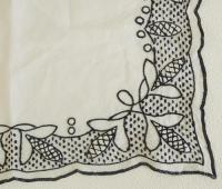 アンティーク　テーブルセンター　手刺繍